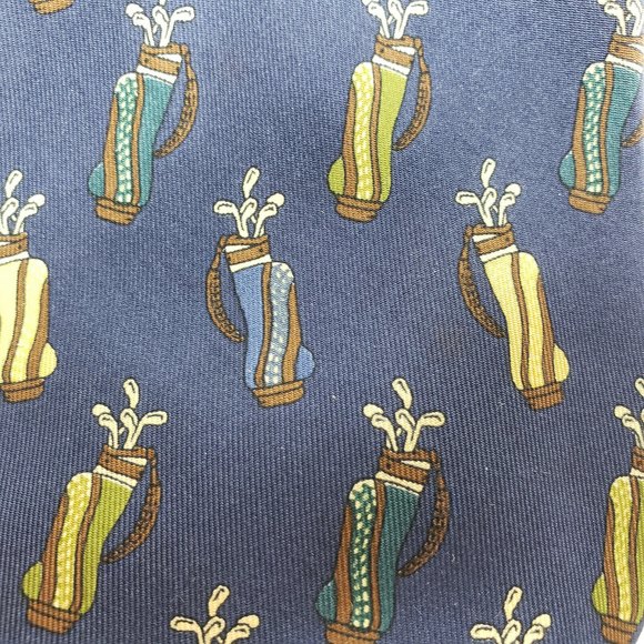 Harrods Knightsbridge 100% Silk Necktie Navy With Overall "Golf Bag" Pattern EUC - Picture 2 of 5